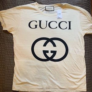 Gucci sunkissed/black t shirt